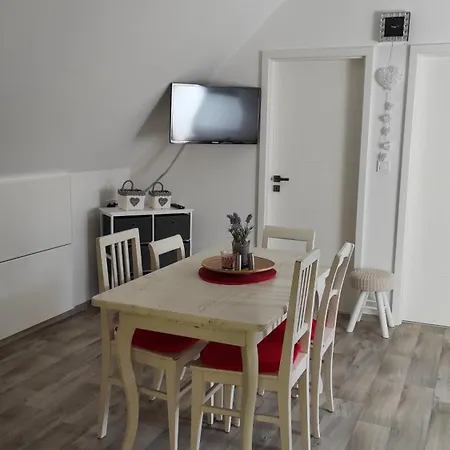 Apartment Na Sumave *